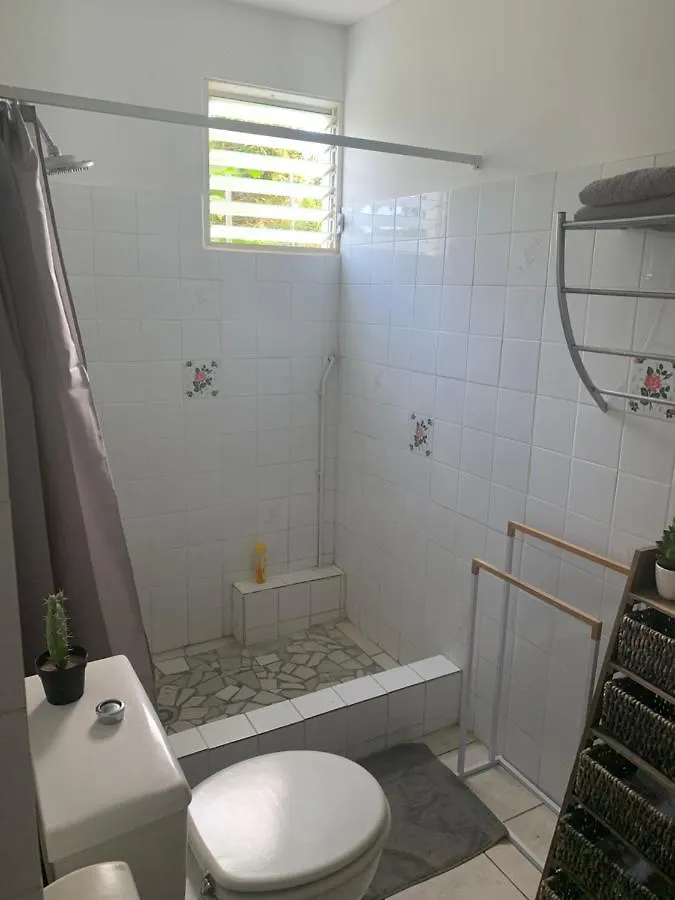 Logement Vacances Gissac Sainte-Anne Apartament